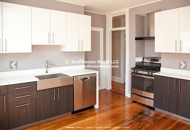 Building Photo - 23 Granite St