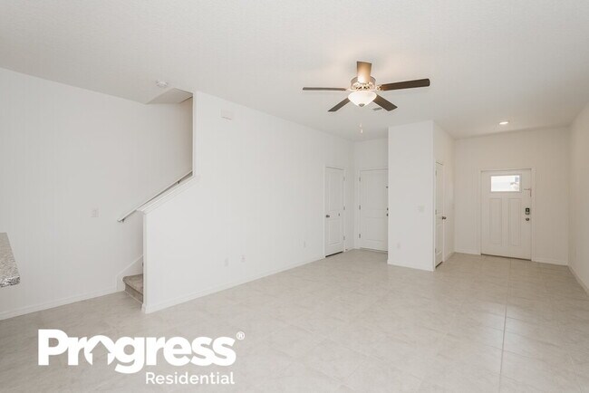 Building Photo - 8465 Campus Woods Way