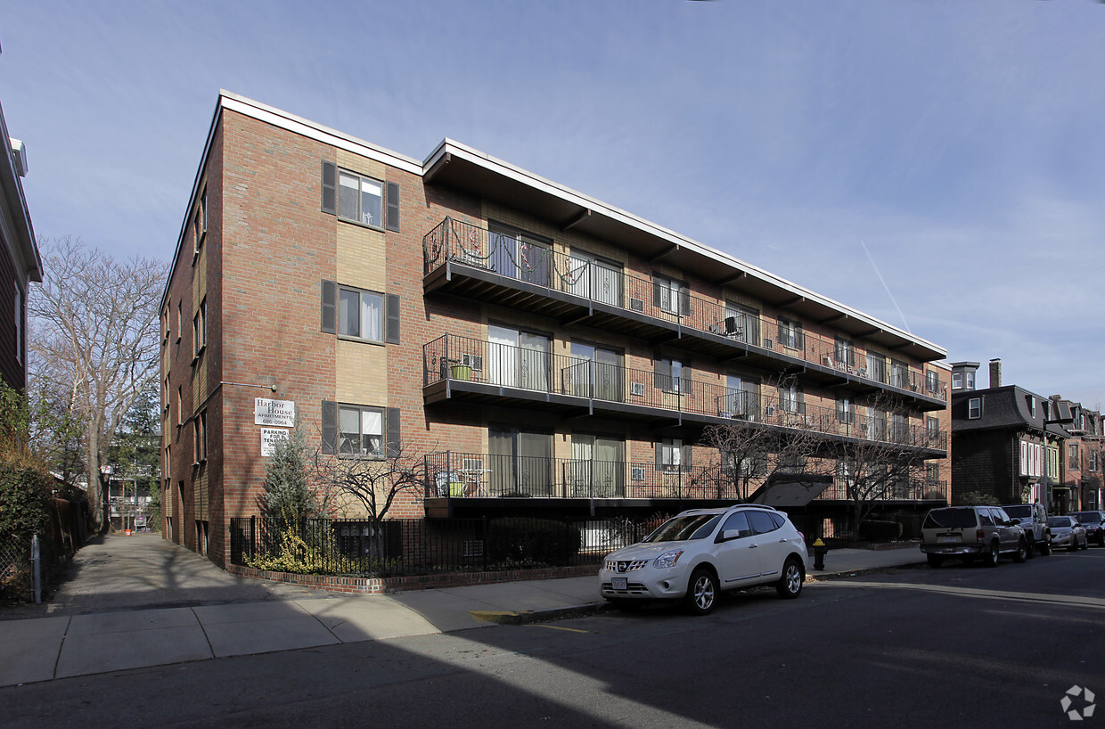 Primary Photo - Harbor House Apartments