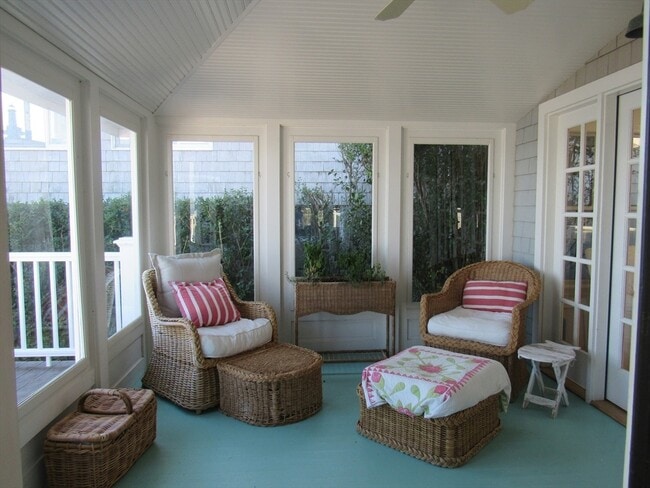 Building Photo - 4 Cliff Rd