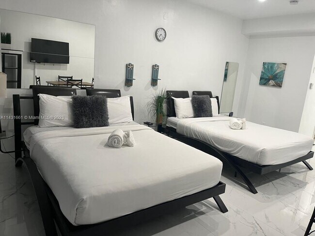 Foto del edificio - 6345 Collins Ave