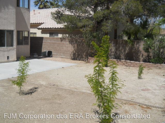 Building Photo - 3 br, 2.5 bath House - 4512 Cielo Ln