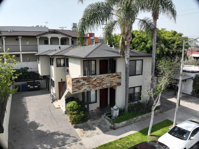 3D Exterior - 7156-7160 Lexington Ave