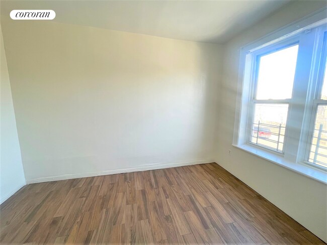 Foto del edificio - 394 E 98th St