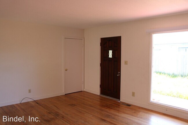 Building Photo - 3 br, 2 bath House - 1114 Everding ST