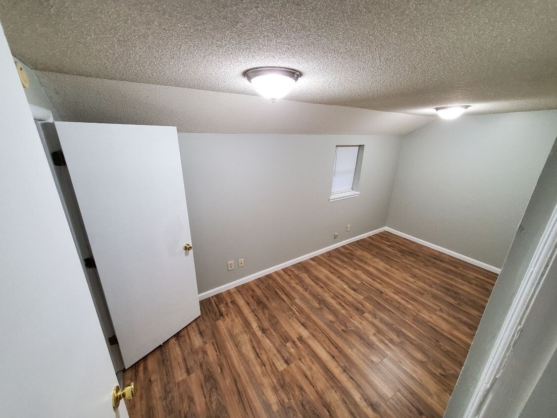 709 N.9th st, Leavenworth, KS 66048 House Rental in Leavenworth, KS