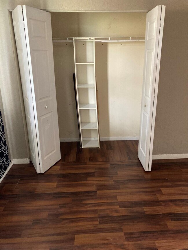 Foto del edificio - 5497 Gate Lake Rd