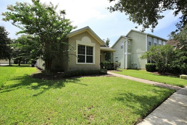 Foto del edificio - Spacious 3/2 Home located in Summerport Co...