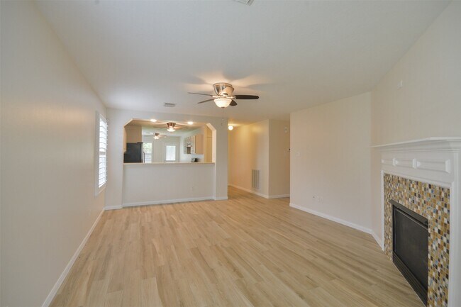 Building Photo - 23307 Leafstone Ln