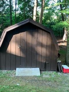 Building Photo - 11 Hide Away