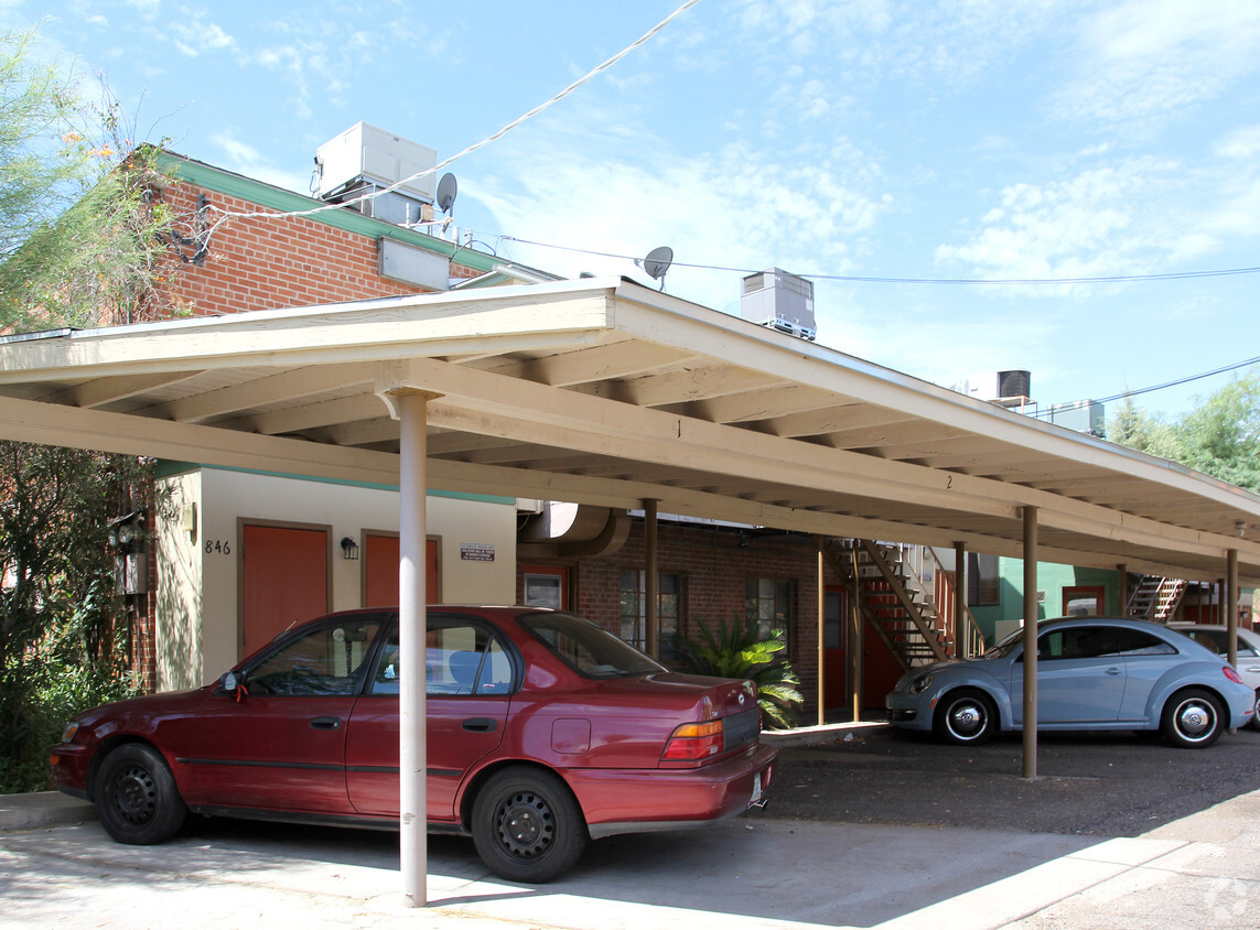 Building Photo - Valley West Apartments