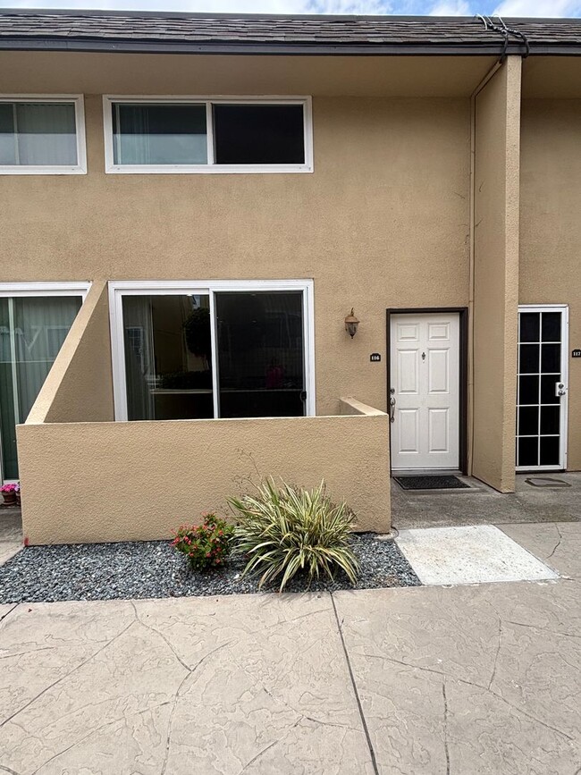 Building Photo - 6555 Mt Ada Rd