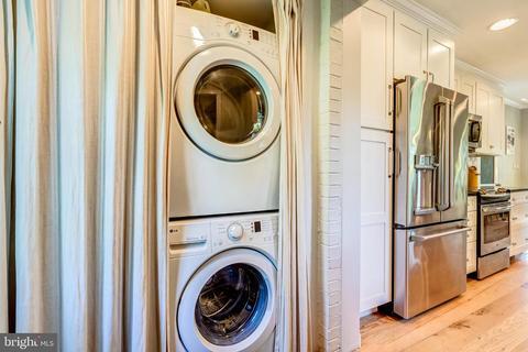 Building Photo - 7338 Bunker Hill Rd