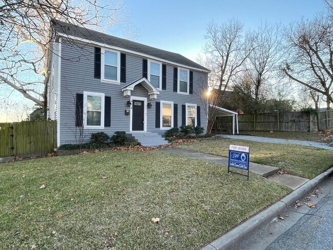 Foto del edificio - 4/2.1 Large house located in Sherman Tx.