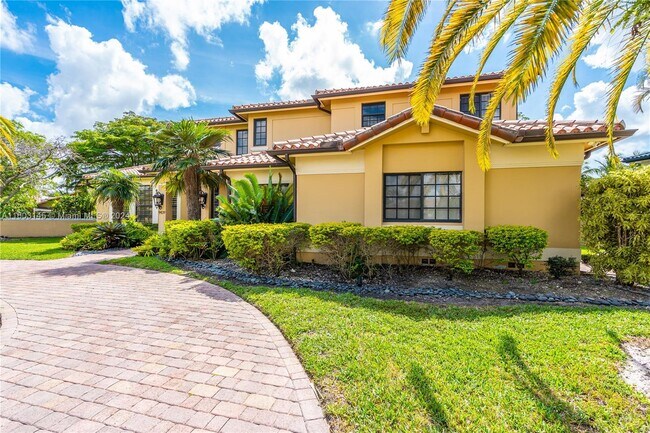 Building Photo - 9439 NW 54th Doral Cir Ln