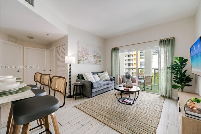 Building Photo - 481 NE 29th St