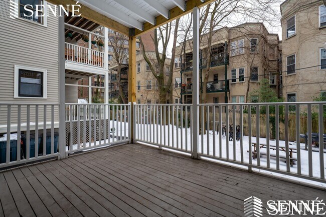 Building Photo - 21 Trowbridge St