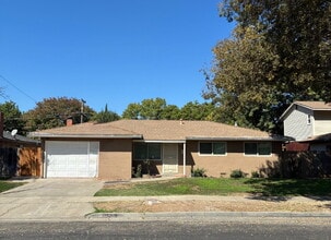 Building Photo - 2653 Agnes Way
