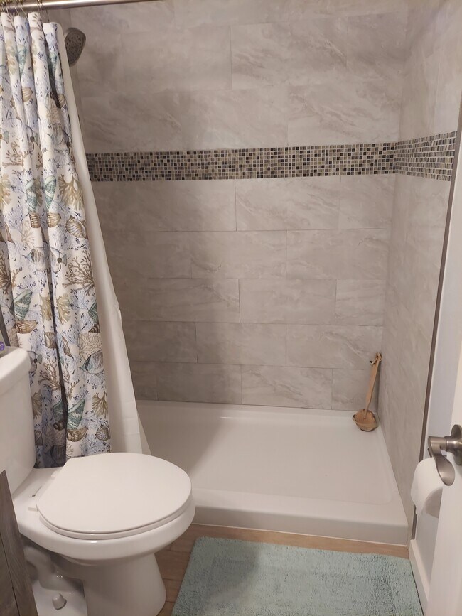 Master Bathroom - 3620 Ocean Beach Blvd