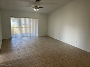 Building Photo - 281-279 SW 3rd Terrace