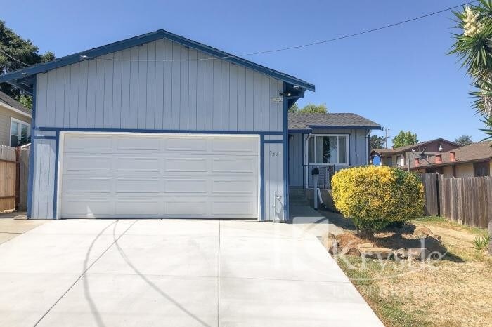 Primary Photo - 3 bedroom in Vallejo CA 94590