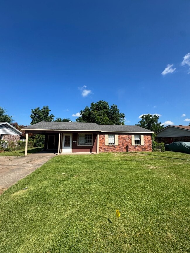 Building Photo - 3127 Shed Rd