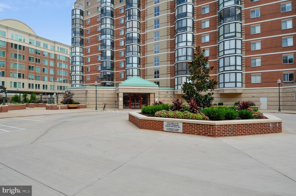 24 Courthouse Sq Unit 205, Rockville, MD 20850 Condo for Rent in