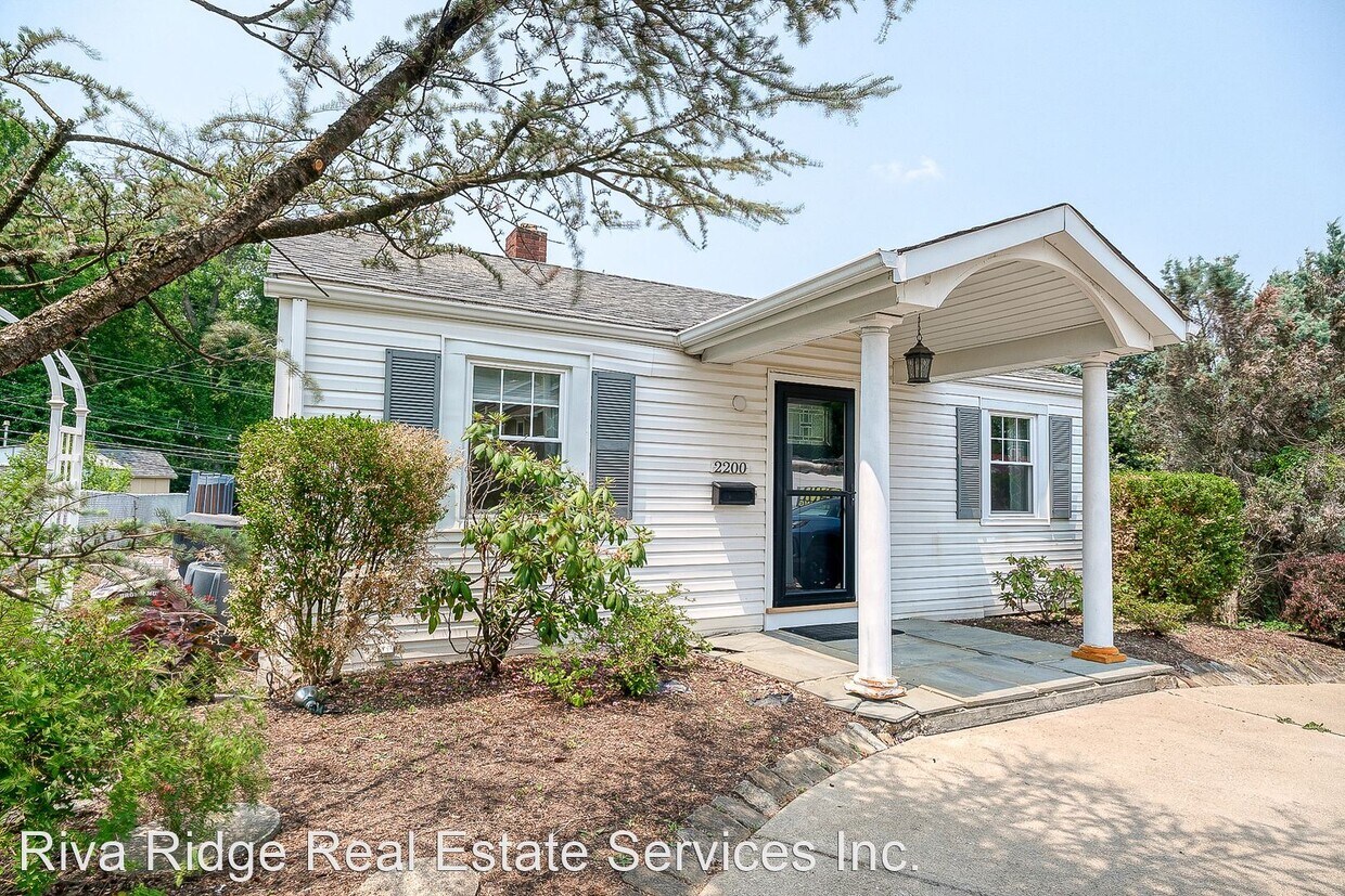 Foto principal - 1 br, 1 bath House - 2200 Swallow Hill Road