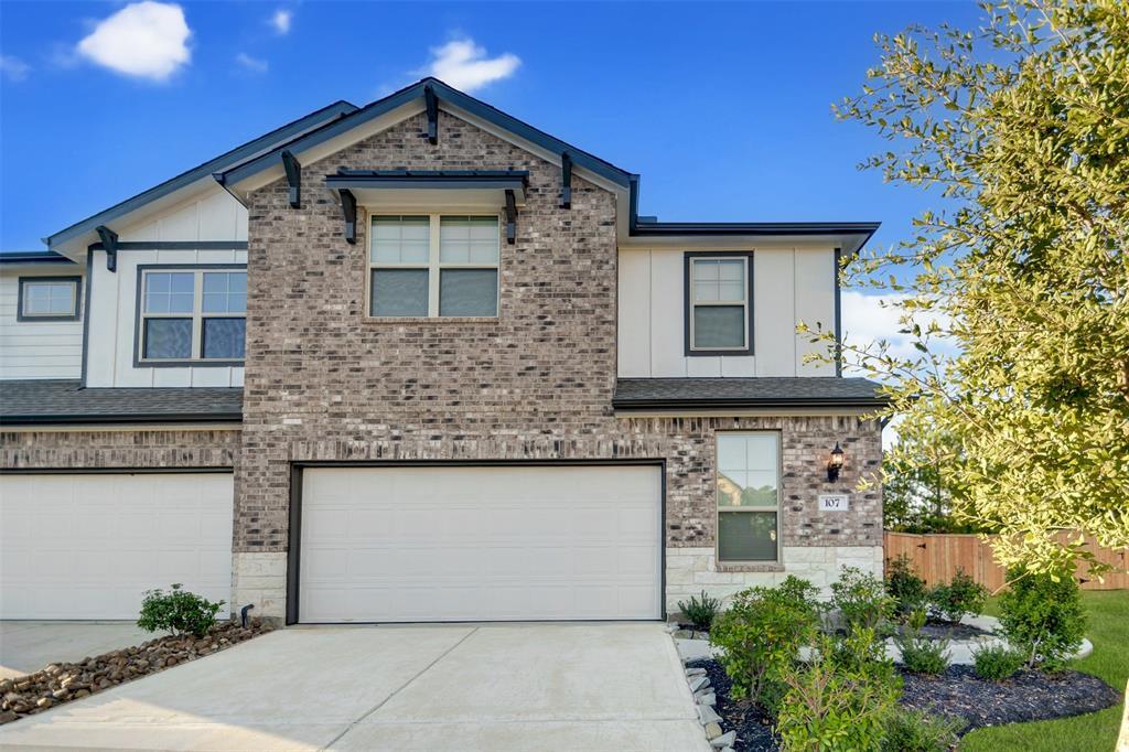 107 Silver Sky St, Conroe, TX 77304 Condo for Rent in Conroe, TX