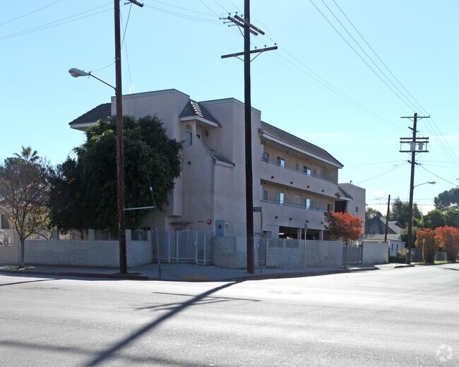 Building Photo - 5900 York Blvd
