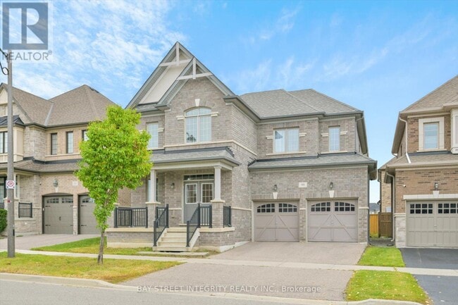 Building Photo - 99 Greenspire Ave