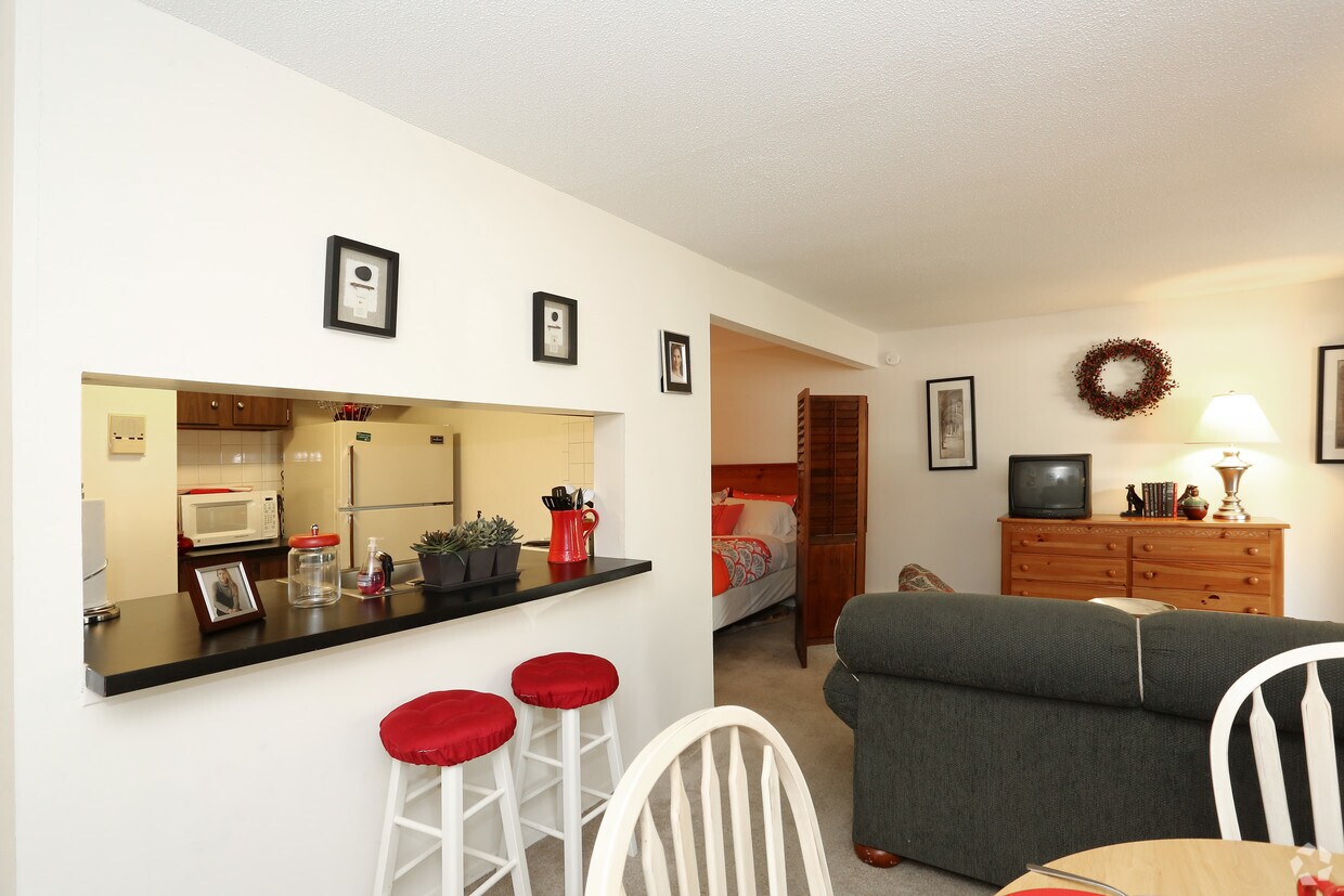 Fairway Apartments 171 Hartford Rd New Britain, CT