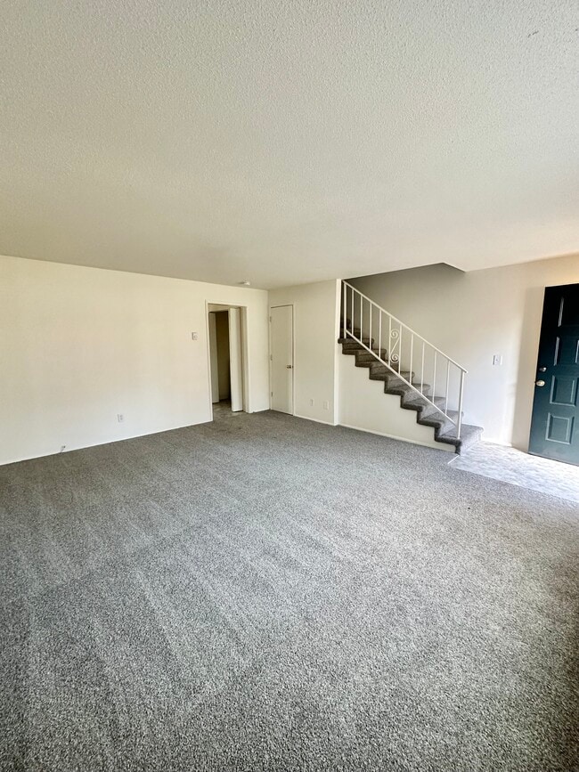 Building Photo - JFJ Properties