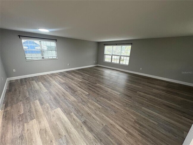 Building Photo - 420 S Palmetto St