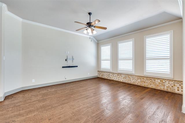 Foto del edificio - 15600 Fire Creek Ln