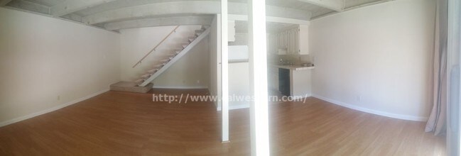 Building Photo - 278 Monroe Dr