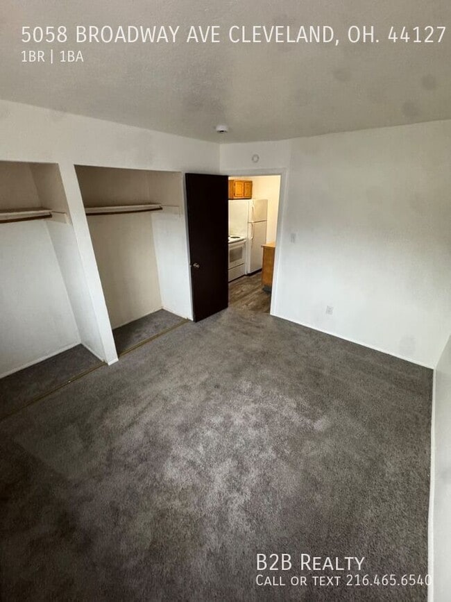 Foto del edificio - 5058 Broadway Ave