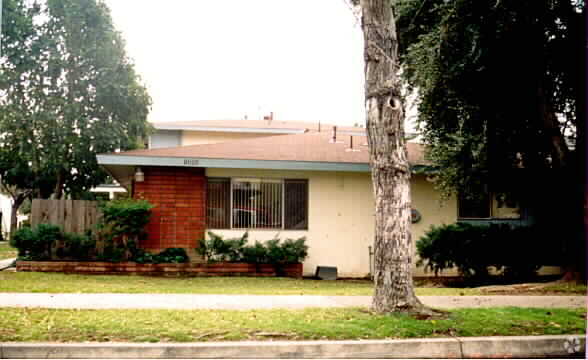 Foto del edificio - 1253 W Rosewood Ct