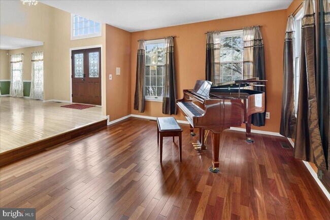 Foto del edificio - 7 Redwood Ct