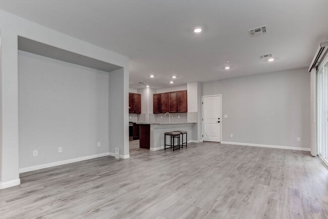 Building Photo - 2648 Montesilvano Pl
