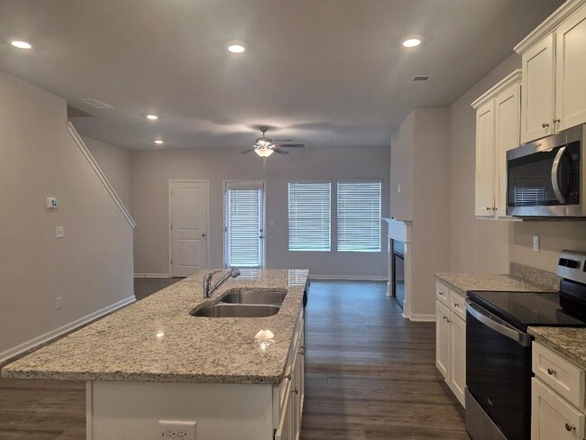 Building Photo - 4353 Smithgall Ct