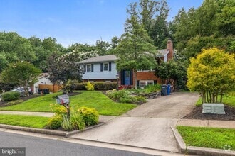 Building Photo - 12608 Yardarm Pl