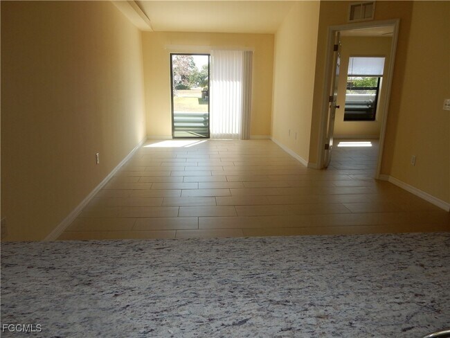 Building Photo - 1713 SW 33rd St