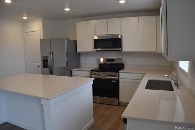 Building Photo - 7864 Desert Wrangler Dr