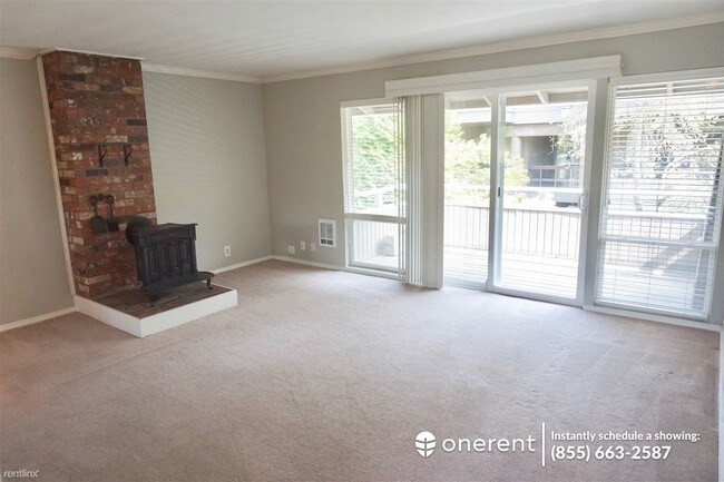 Foto del edificio - 970 100th Ave NE