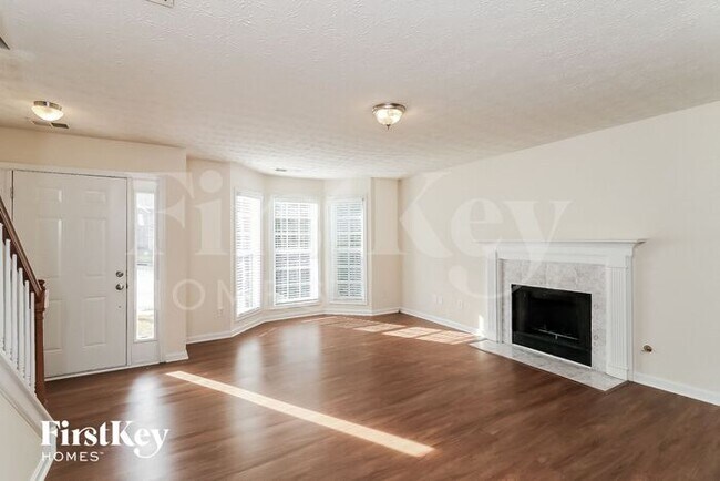 Foto del edificio - 4965 Markim Forest Ln