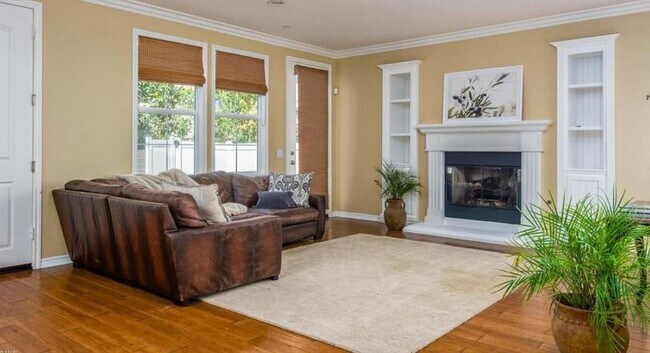 Foto del edificio - 8245 Sunstone St