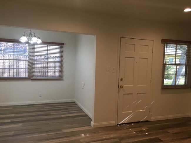 Building Photo - 1145 N Verdugo Rd