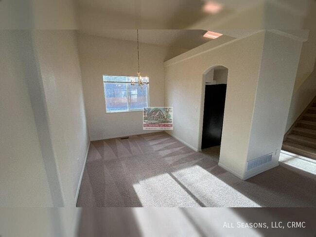 Photo - 8178 Meadowcrest Dr House