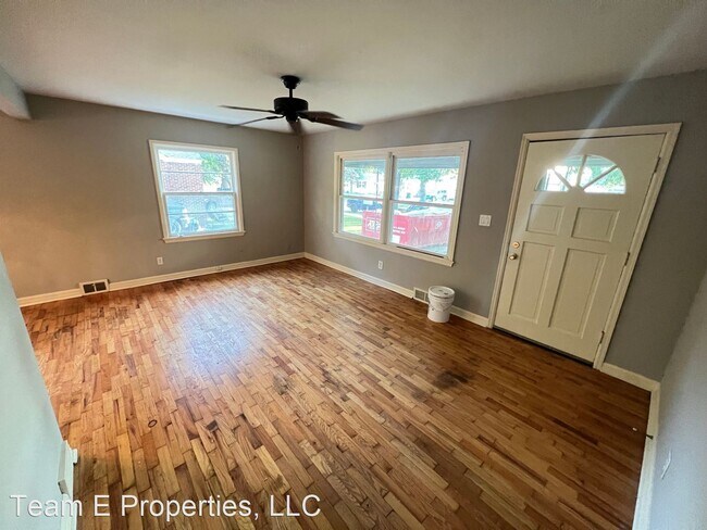 Foto del edificio - 2 br, 2 bath House - 1627 S. Fairway Ave
